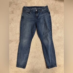 Gap Classic Women's Blue Jeans Curvy True Skinny size 32/14